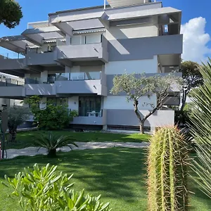 Appartamento Lungomare-spiaggia Residenz Carinzia - Abissinia, Riccione